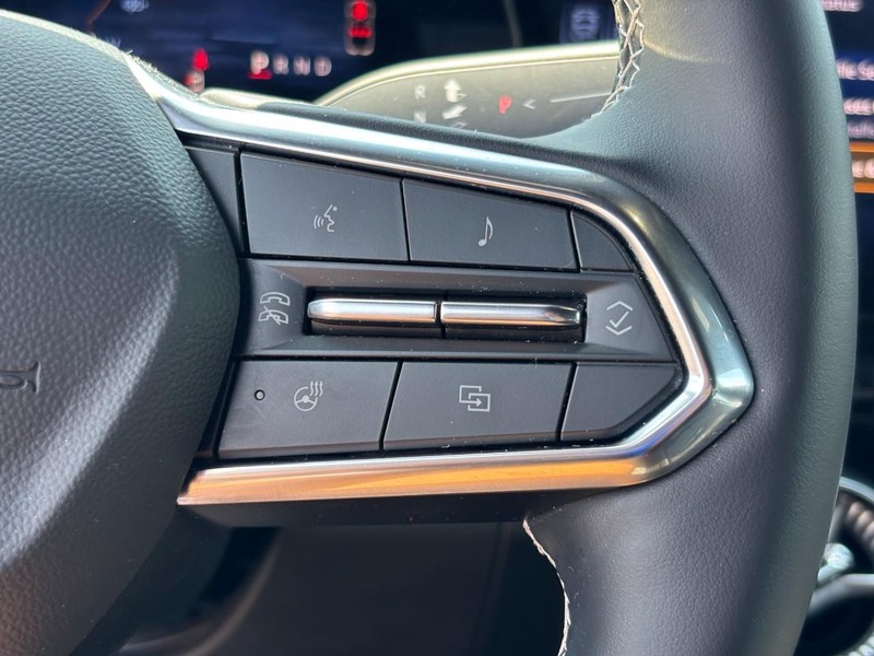 Chevrolet Blazer EV Vehicle Full-screen Gallery Image 18