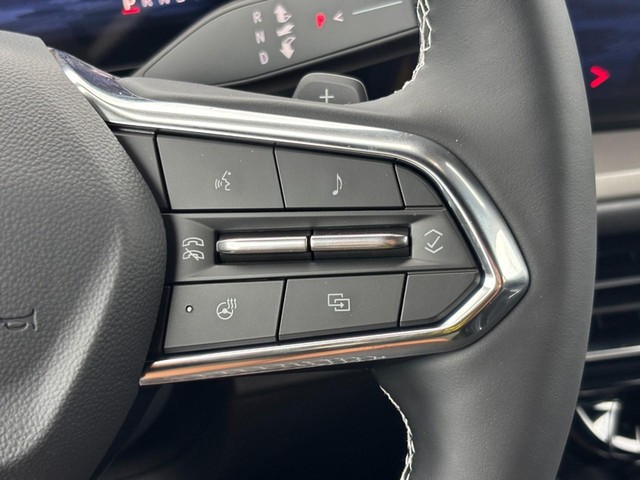 2026 Chevrolet Traverse LT - Photo 14