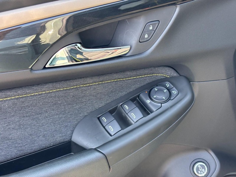 Chevrolet TrailBlazer Vehicle Full-screen Gallery Image 11