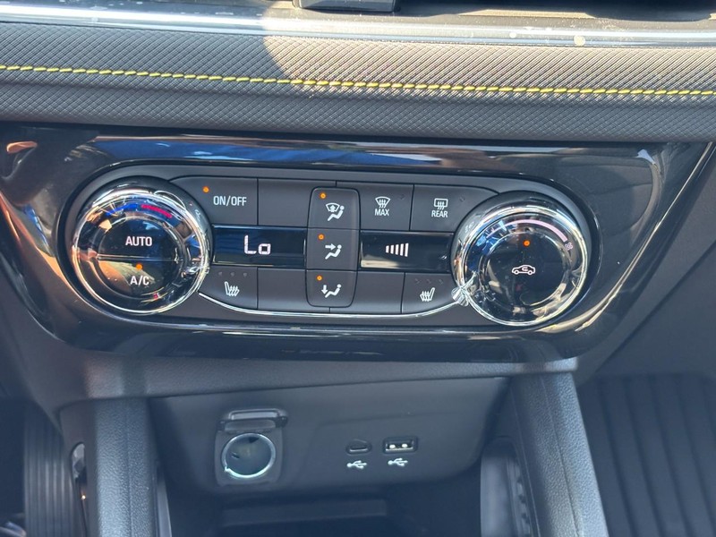 Chevrolet TrailBlazer Vehicle Full-screen Gallery Image 17