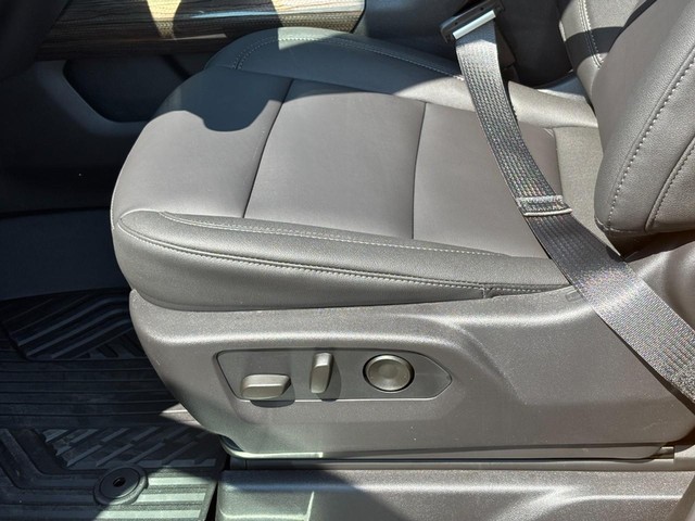 2026 Chevrolet Silverado 1500 LT - Photo 10
