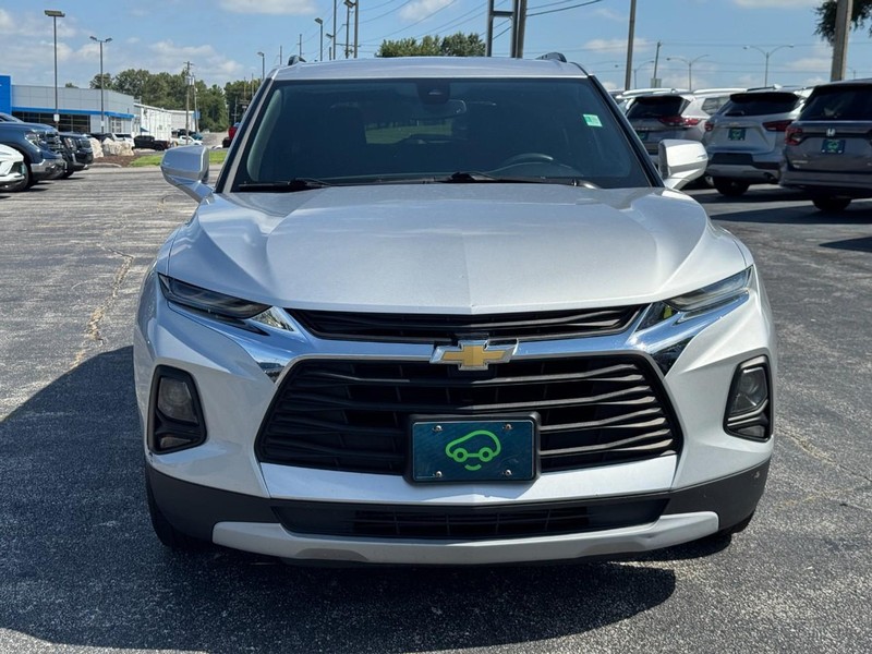 Chevrolet Blazer Vehicle Full-screen Gallery Image 09