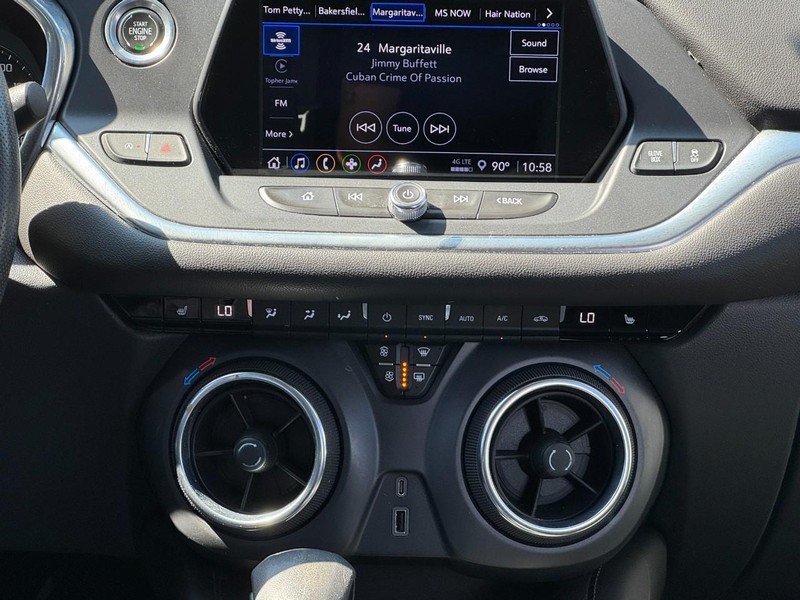 Chevrolet Blazer Vehicle Full-screen Gallery Image 13