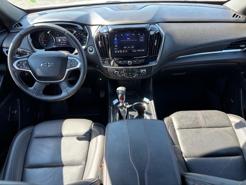Chevrolet Traverse Vehicle Full-screen Gallery Image 12