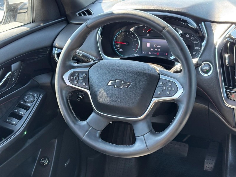 Chevrolet Traverse Vehicle Full-screen Gallery Image 13
