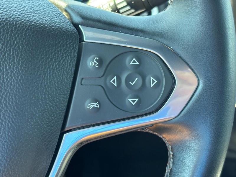 Chevrolet Traverse Vehicle Full-screen Gallery Image 19