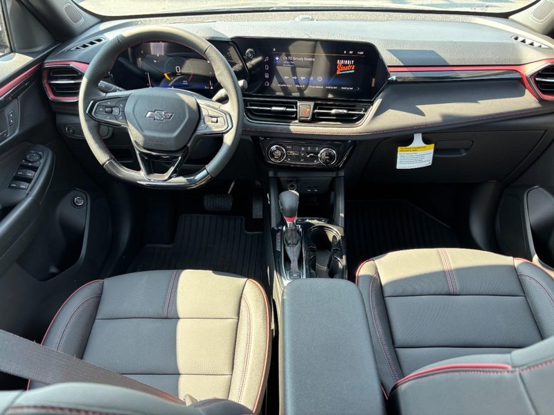 Chevrolet TrailBlazer Vehicle Full-screen Gallery Image 6