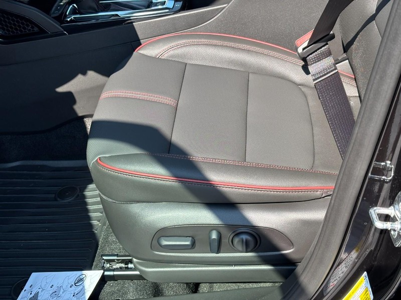 Chevrolet TrailBlazer Vehicle Full-screen Gallery Image 10