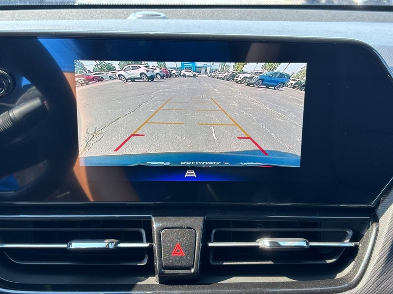 Chevrolet TrailBlazer Vehicle Full-screen Gallery Image 16