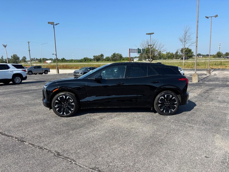 Chevrolet Blazer EV Vehicle Full-screen Gallery Image 2