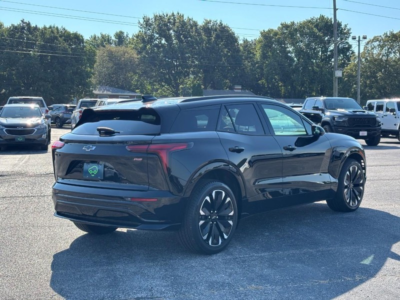 Chevrolet Blazer EV Vehicle Full-screen Gallery Image 5