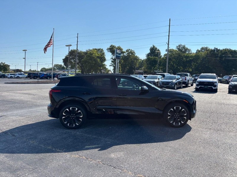 Chevrolet Blazer EV Vehicle Full-screen Gallery Image 6