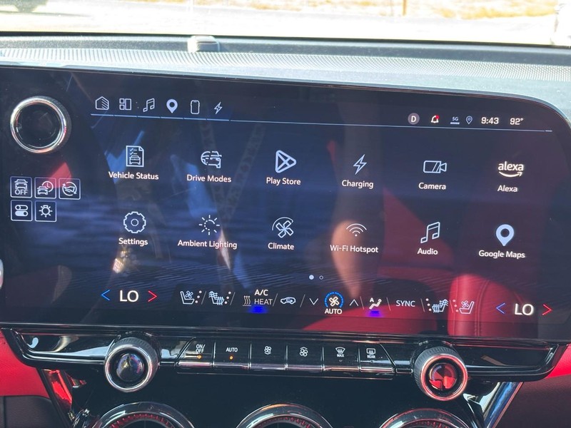 Chevrolet Blazer EV Vehicle Full-screen Gallery Image 20