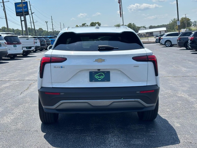 Chevrolet Blazer EV Vehicle Full-screen Gallery Image 4
