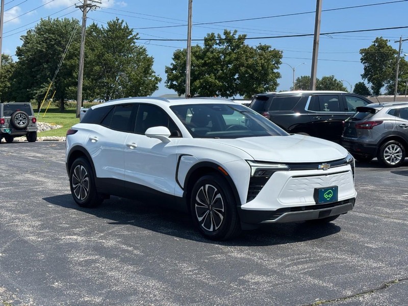 Chevrolet Blazer EV Vehicle Full-screen Gallery Image 7