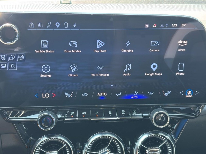 Chevrolet Blazer EV Vehicle Full-screen Gallery Image 20