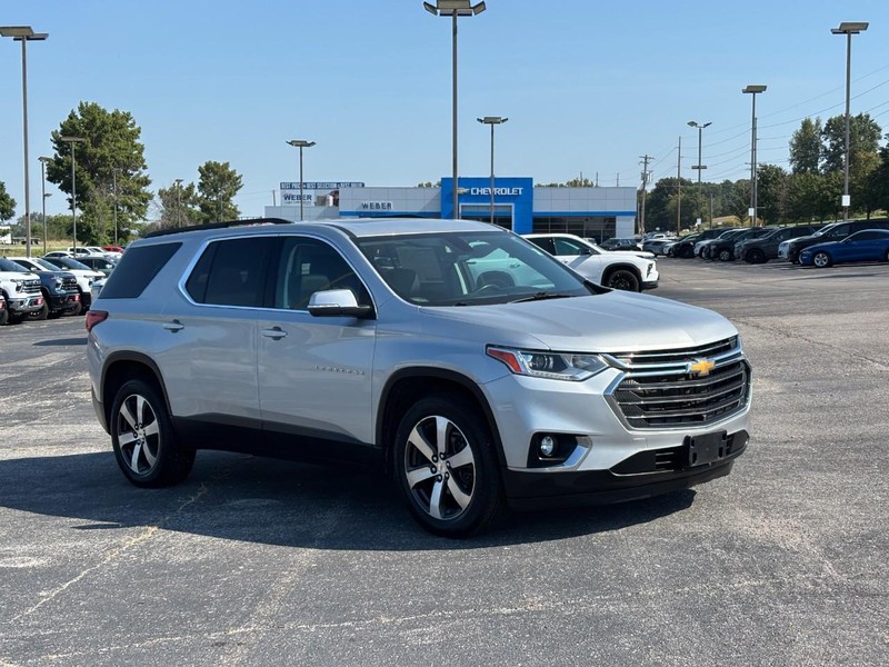 Chevrolet Traverse Vehicle Full-screen Gallery Image 7