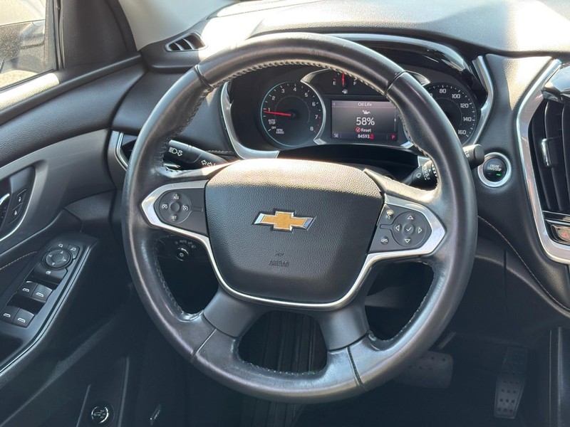 Chevrolet Traverse Vehicle Full-screen Gallery Image 13