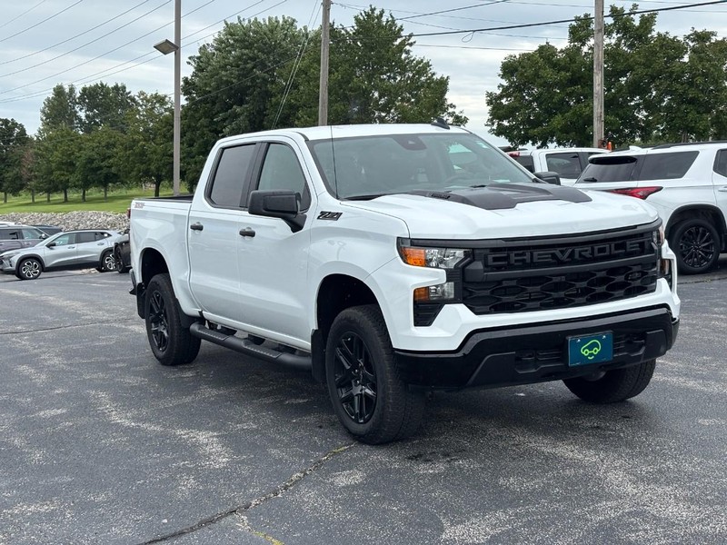 Chevrolet Silverado 1500 Vehicle Full-screen Gallery Image 7