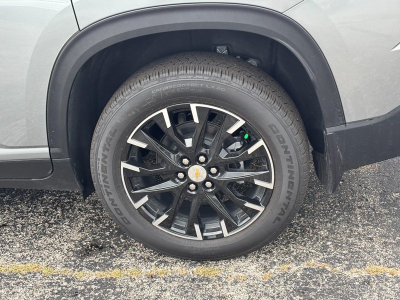 Chevrolet Traverse Vehicle Full-screen Gallery Image 4