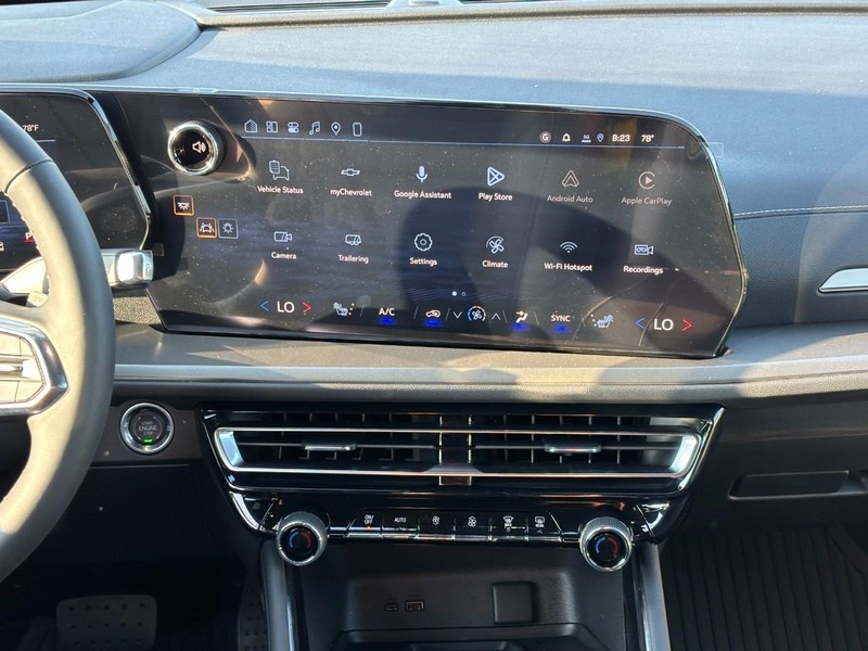 Chevrolet Traverse Vehicle Full-screen Gallery Image 9