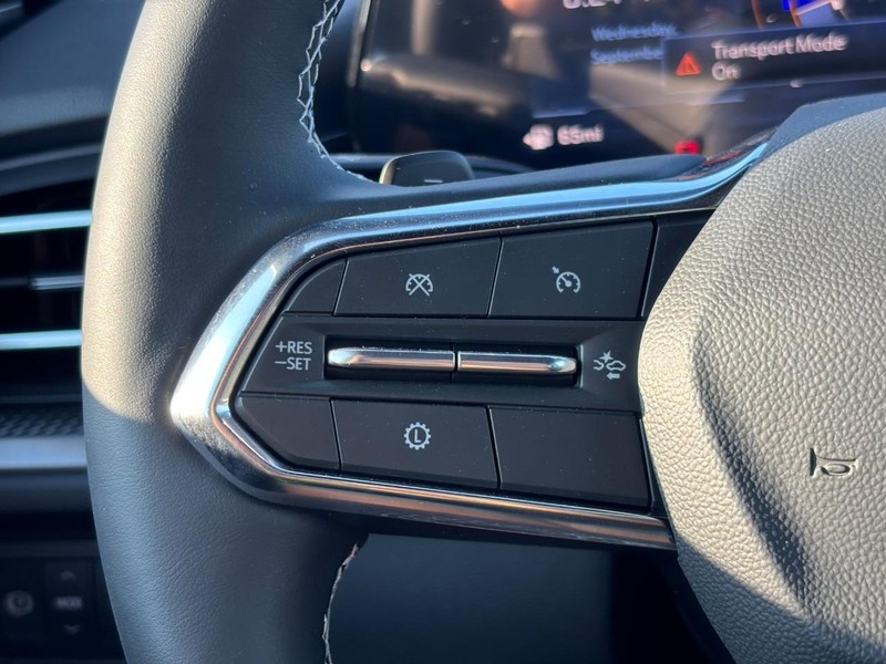 Chevrolet Traverse Vehicle Full-screen Gallery Image 13