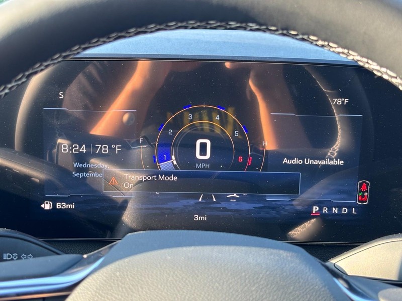 Chevrolet Traverse Vehicle Full-screen Gallery Image 15