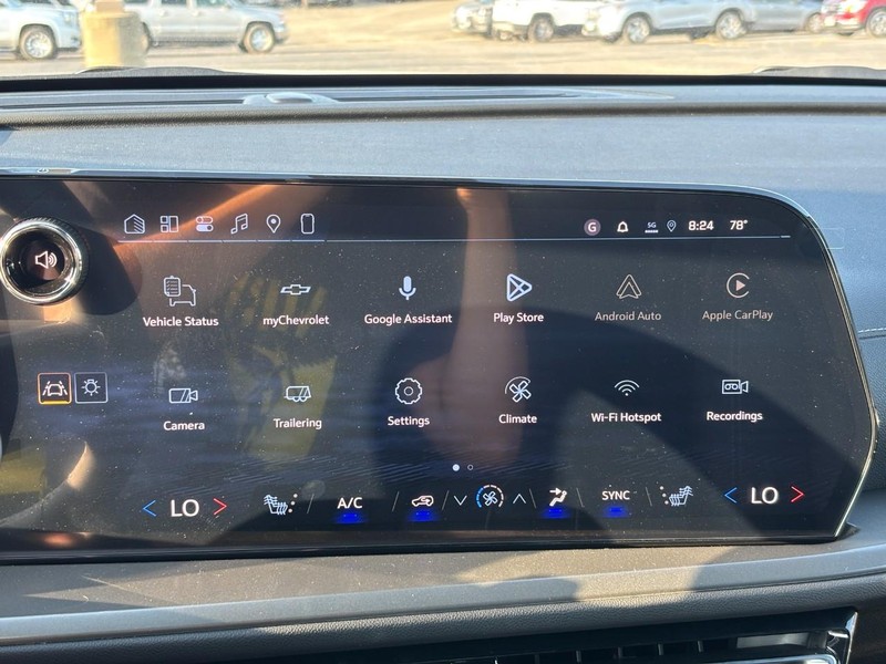Chevrolet Traverse Vehicle Full-screen Gallery Image 16