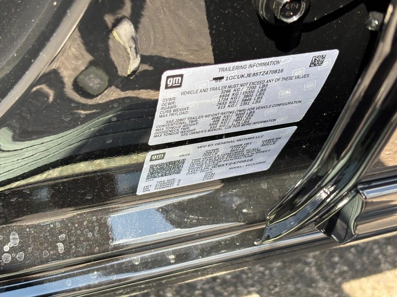 Chevrolet Silverado 1500 Vehicle Full-screen Gallery Image 19