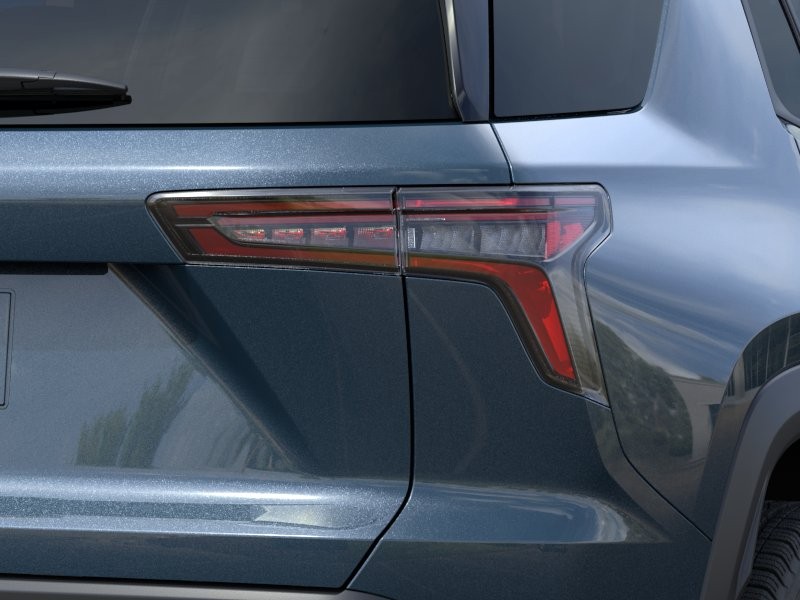 Chevrolet Equinox Vehicle Full-screen Gallery Image 11