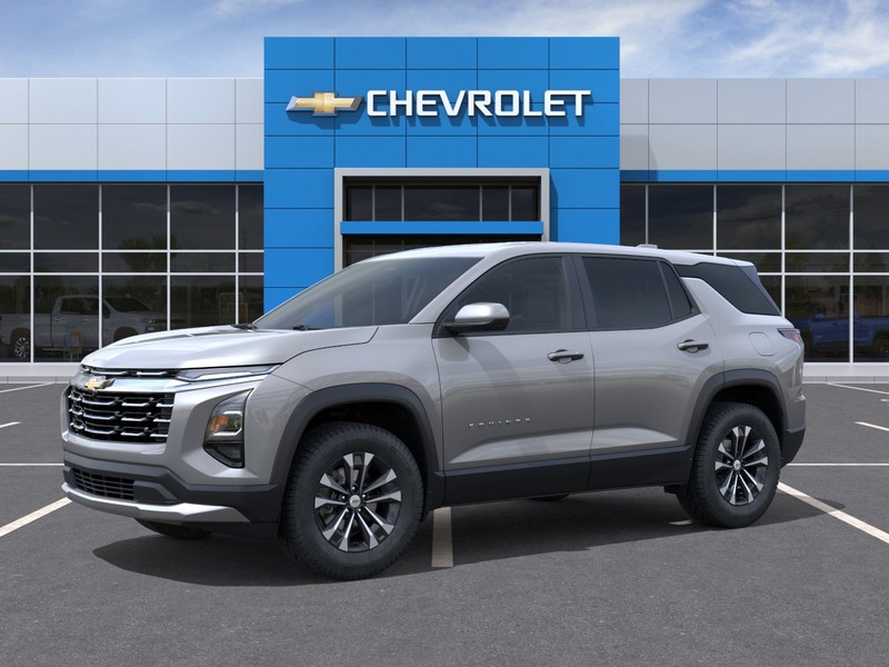 Chevrolet Equinox Vehicle Full-screen Gallery Image 2