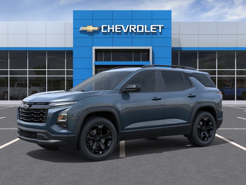 Chevrolet Equinox Vehicle Full-screen Gallery Image 2