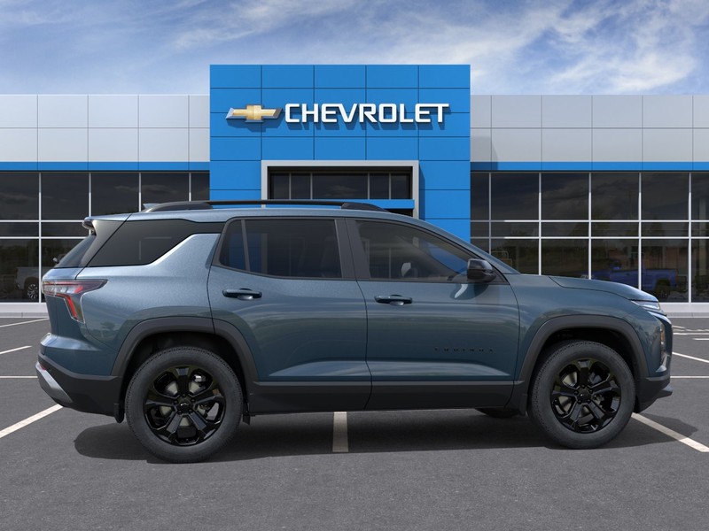 Chevrolet Equinox Vehicle Full-screen Gallery Image 5