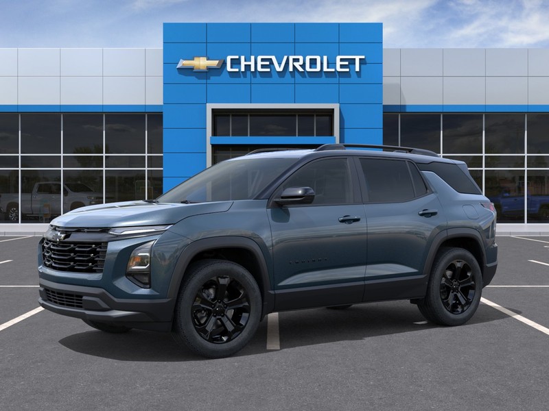 Chevrolet Equinox Vehicle Full-screen Gallery Image 2