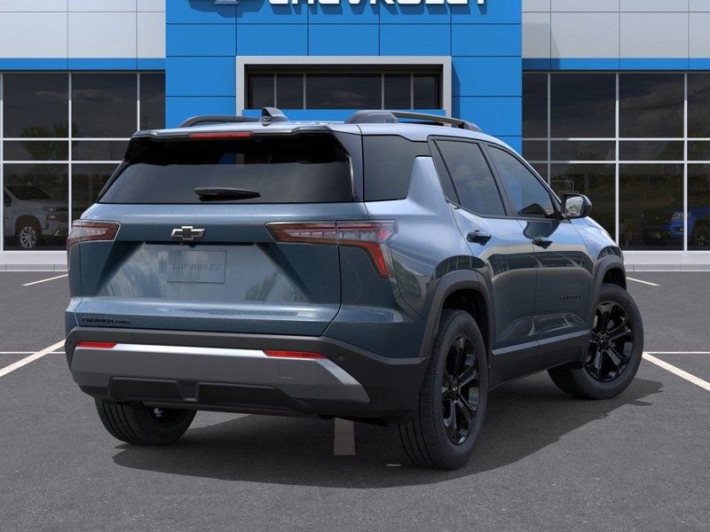 Chevrolet Equinox Vehicle Full-screen Gallery Image 4