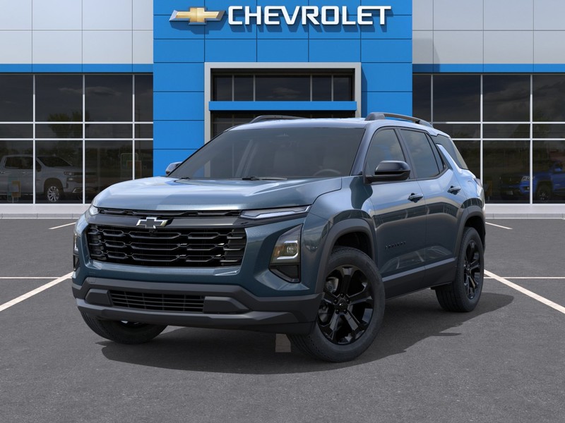 Chevrolet Equinox Vehicle Full-screen Gallery Image 6