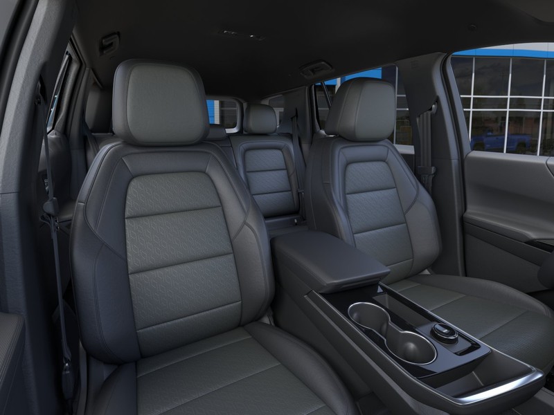 Chevrolet Equinox Vehicle Full-screen Gallery Image 16