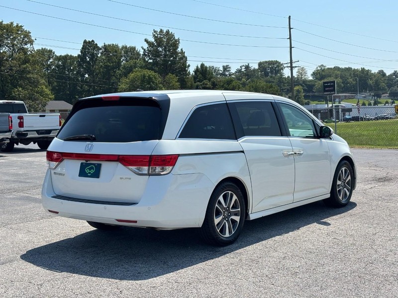Honda Odyssey Vehicle Full-screen Gallery Image 05