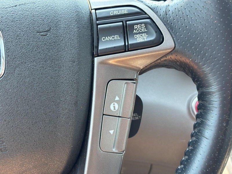 Honda Odyssey Vehicle Full-screen Gallery Image 20