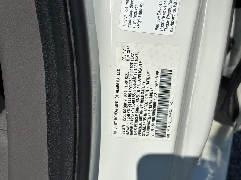 Honda Odyssey Vehicle Full-screen Gallery Image 26