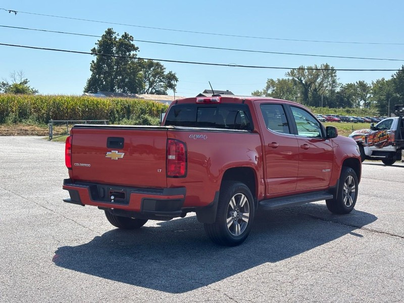 Chevrolet Colorado Vehicle Full-screen Gallery Image 05