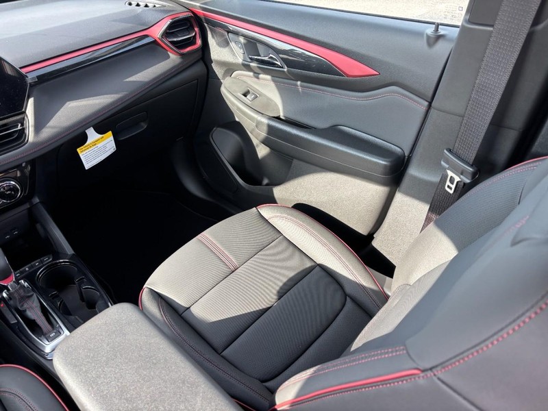 Chevrolet TrailBlazer Vehicle Full-screen Gallery Image 9