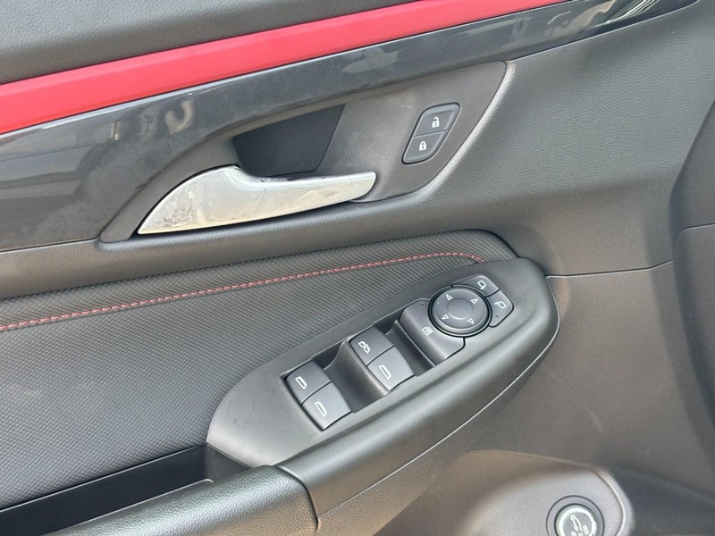 Chevrolet TrailBlazer Vehicle Full-screen Gallery Image 11
