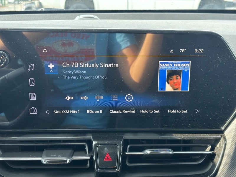 Chevrolet TrailBlazer Vehicle Full-screen Gallery Image 15