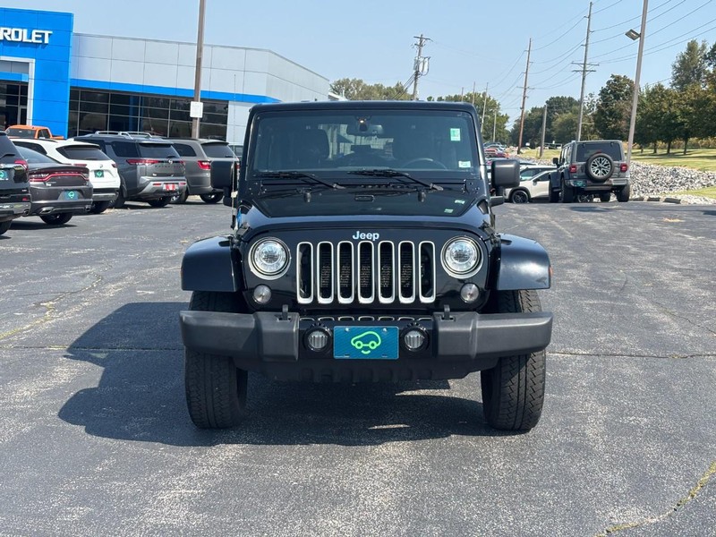 Jeep Wrangler Unlimited Vehicle Full-screen Gallery Image 08