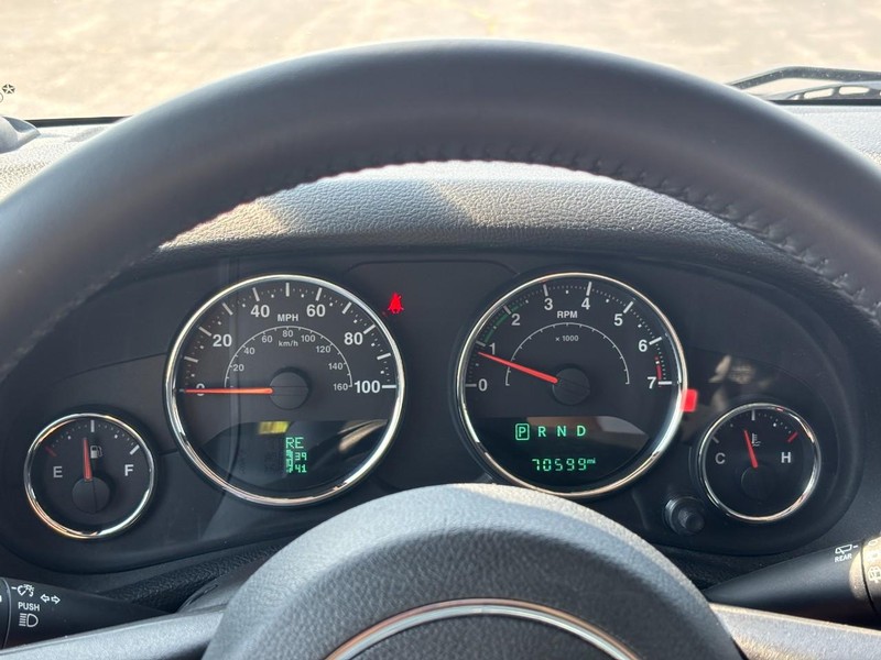Jeep Wrangler Unlimited Vehicle Full-screen Gallery Image 19