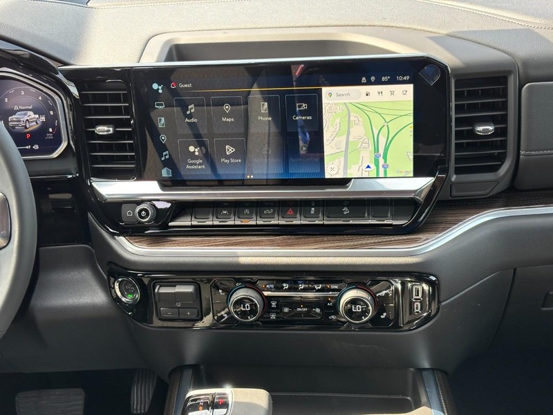 Chevrolet Silverado 1500 Vehicle Full-screen Gallery Image 8