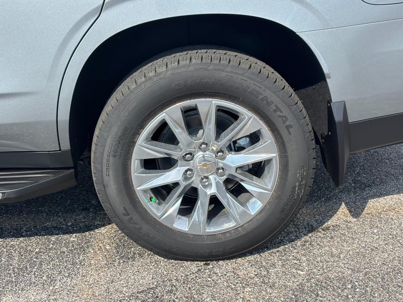 Chevrolet Tahoe Vehicle Full-screen Gallery Image 4
