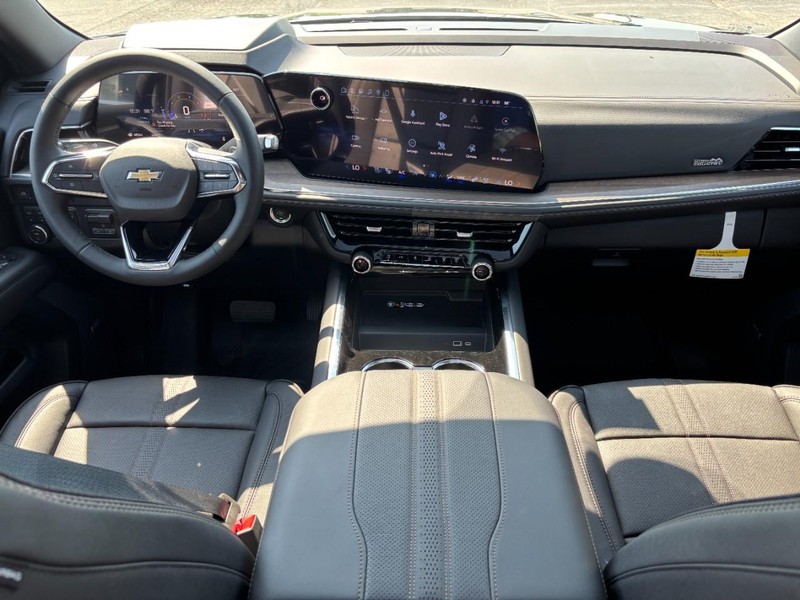 Chevrolet Tahoe Vehicle Full-screen Gallery Image 7