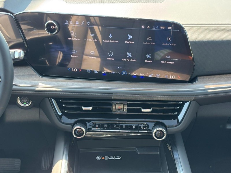 Chevrolet Tahoe Vehicle Full-screen Gallery Image 9